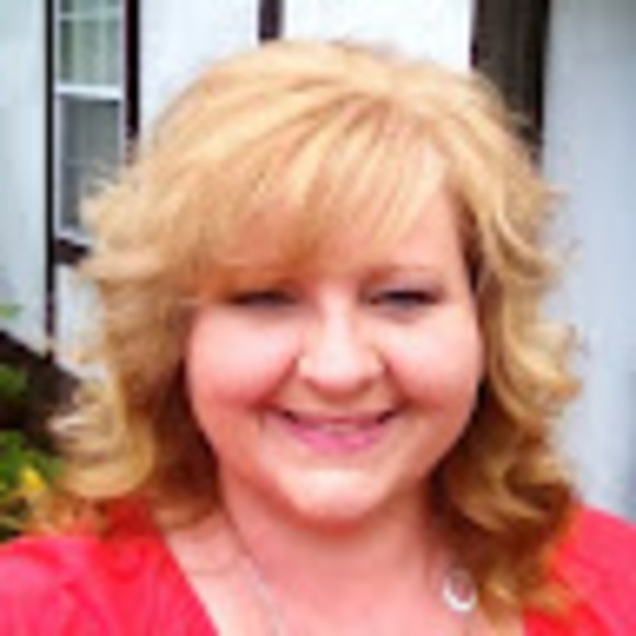 Meet your Posher, Tamara - Picture 1 of 1